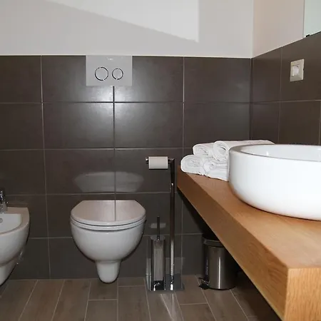 坎普罗通酒店 招待所 Tavernerio