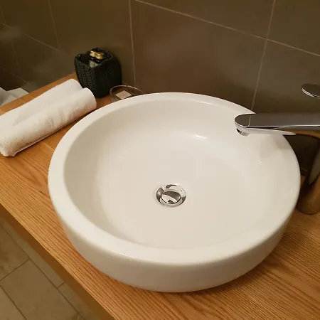 坎普罗通酒店 招待所 4*