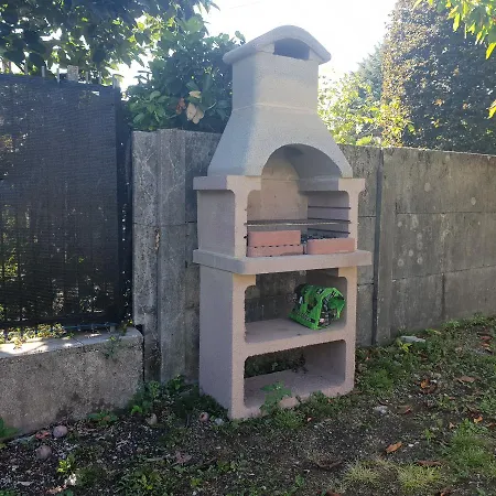 坎普罗通酒店 4* Tavernerio